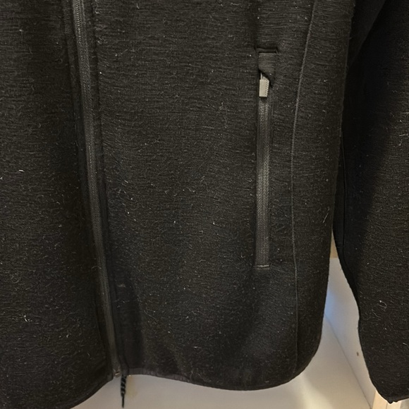 Icebreaker zip up - Picture 3 of 5